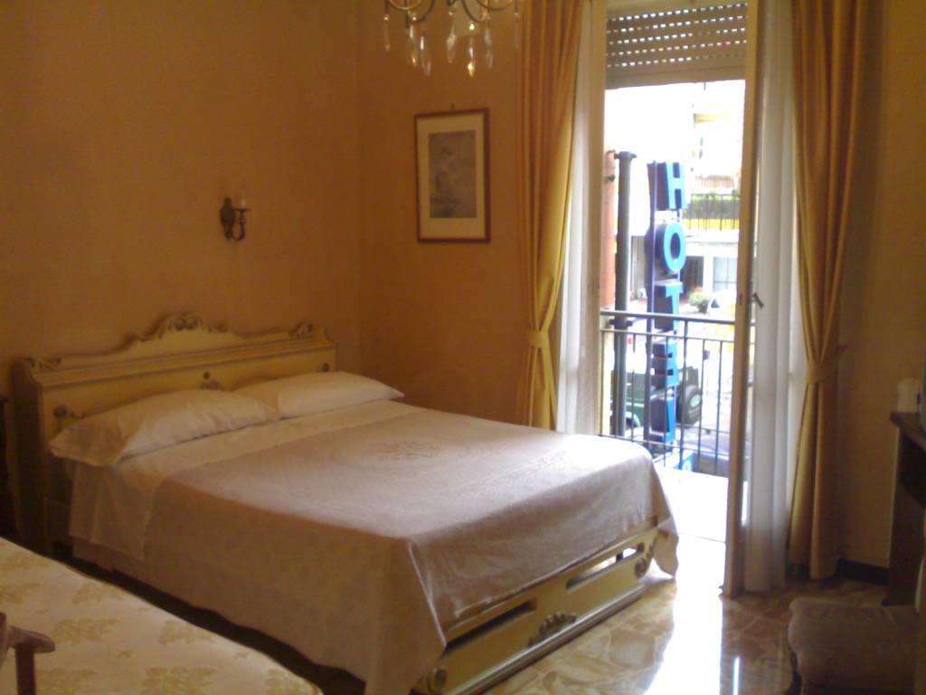 Hotel Pescetto Albenga Exterior foto
