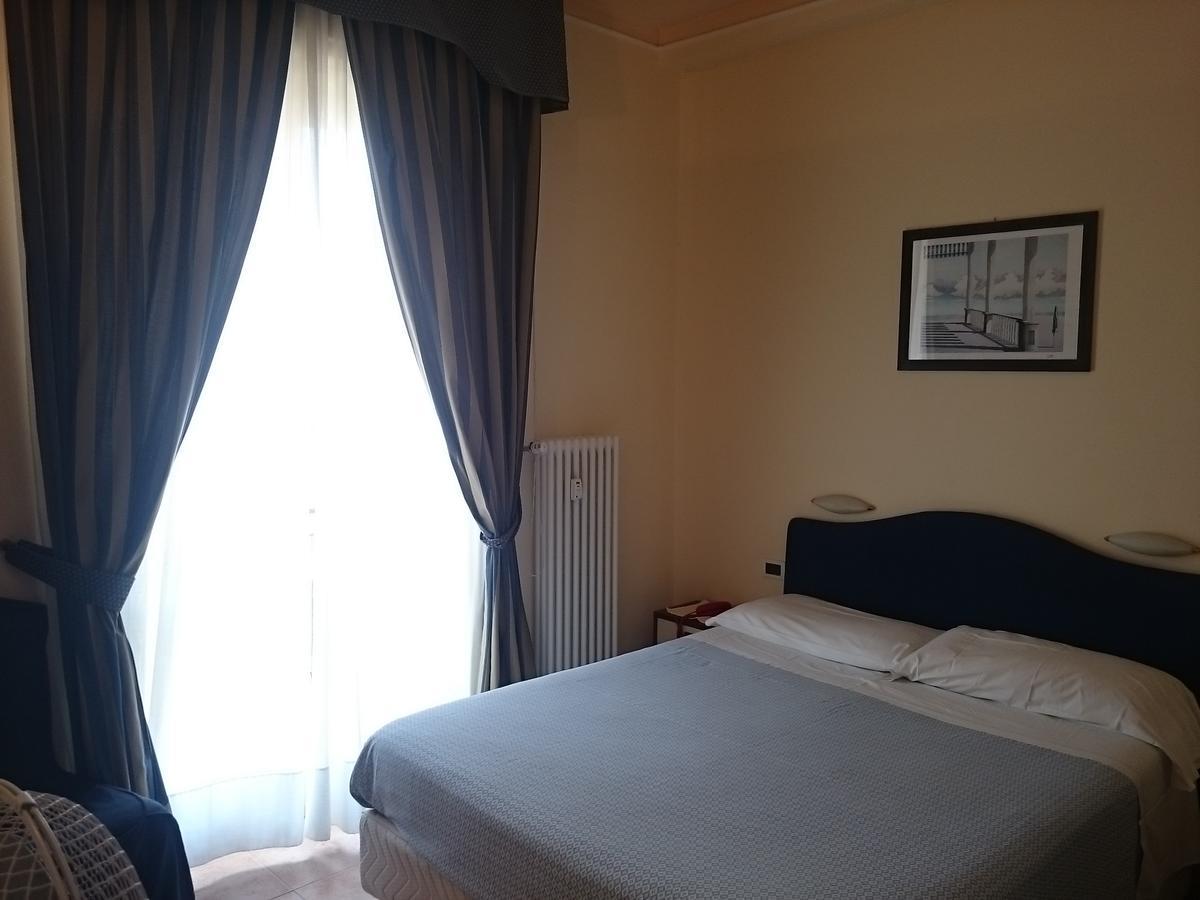 Hotel Pescetto Albenga Exterior foto